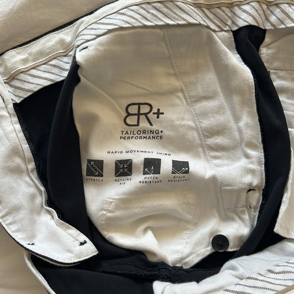 Banana Republic Athletic Rapid Movement Chino - Picture 7 of 8